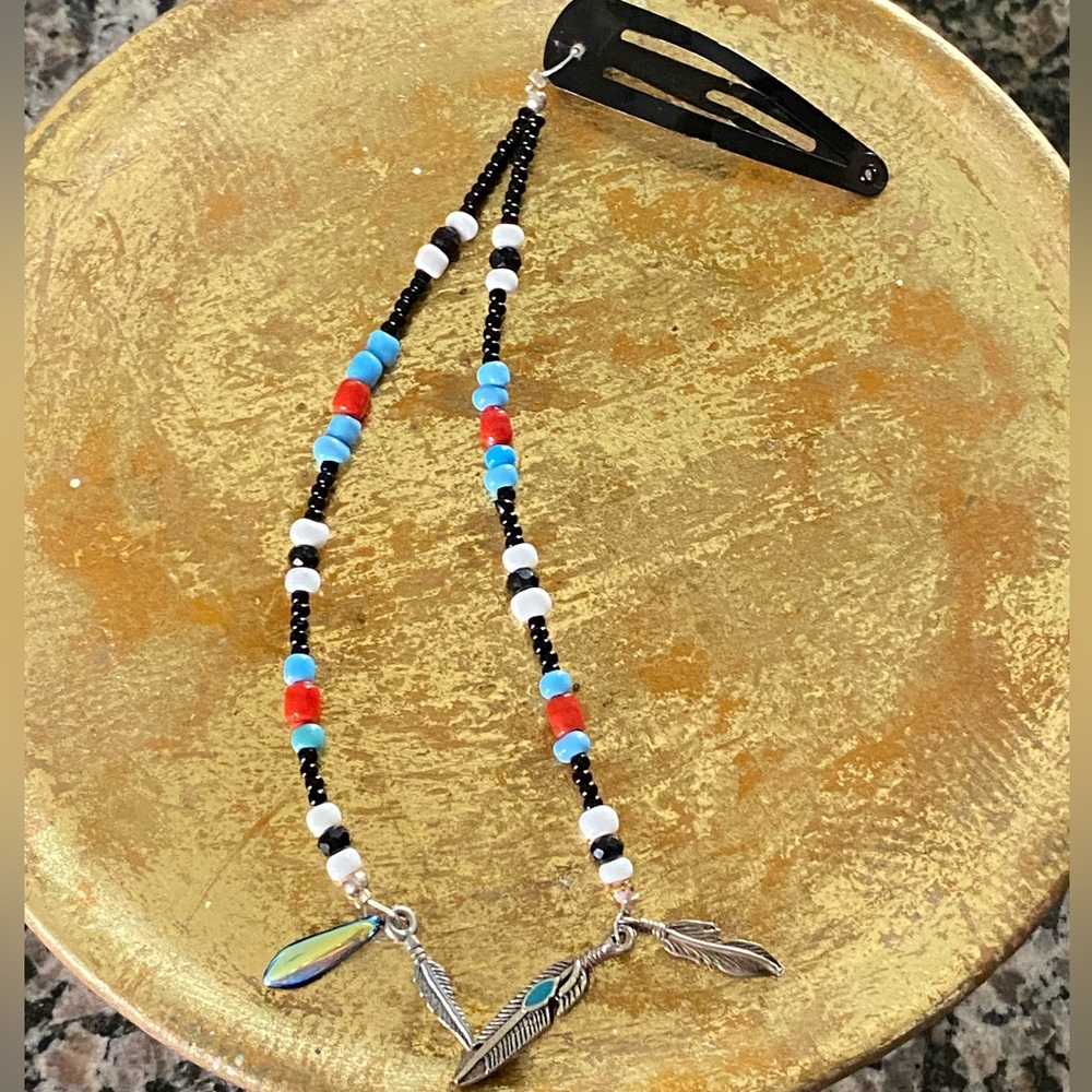 $4 or Free w/bundle - Beaded Hair Clip